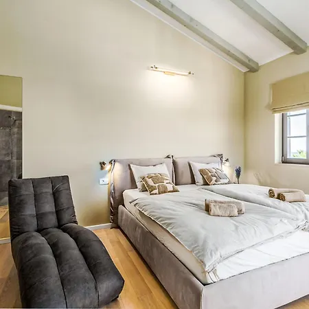 Villa Istriana By Interhome